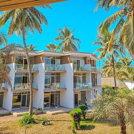 Kombo Beach Serrekunda Exterior foto