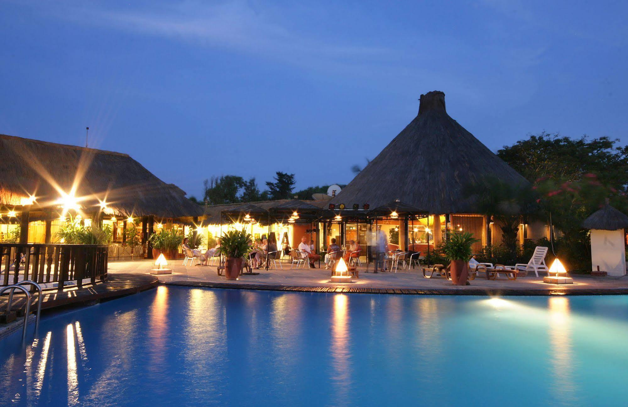 Kombo Beach Serrekunda Exterior foto